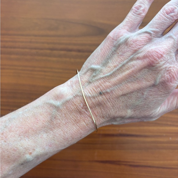 RARE Discontinued Catbird Gold Delicate Bracelet - Picture 3 of 8